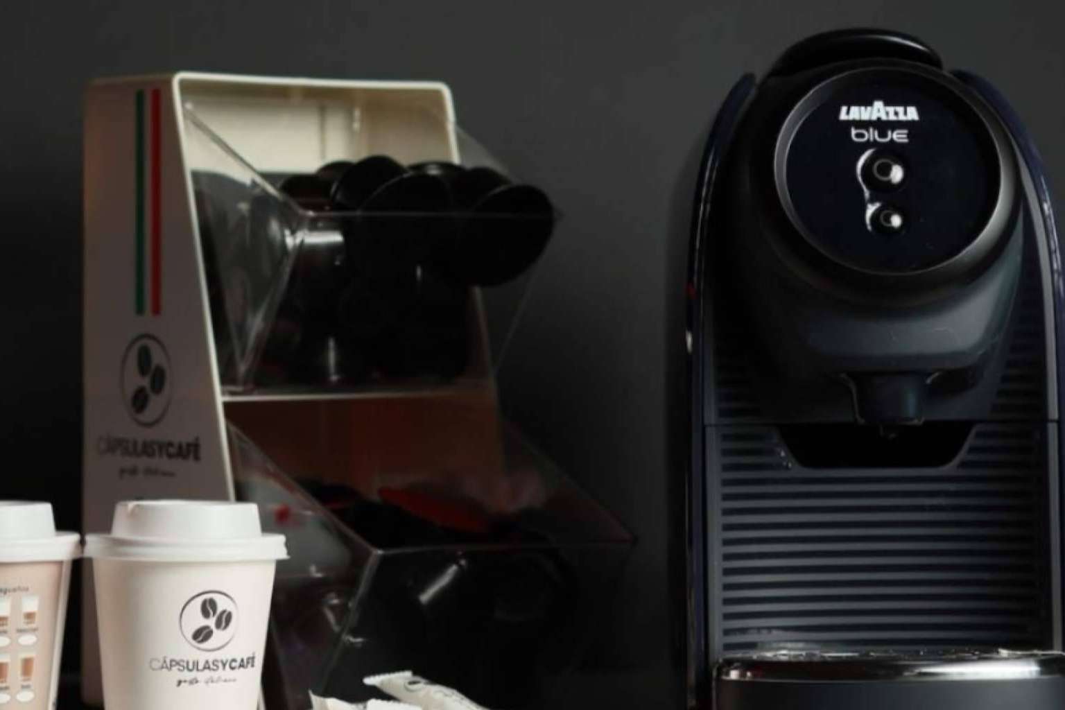 Cápsulas y Café, especialista en café gourmet en grano y cápsulas para cafeterías, restaurantes y oficina