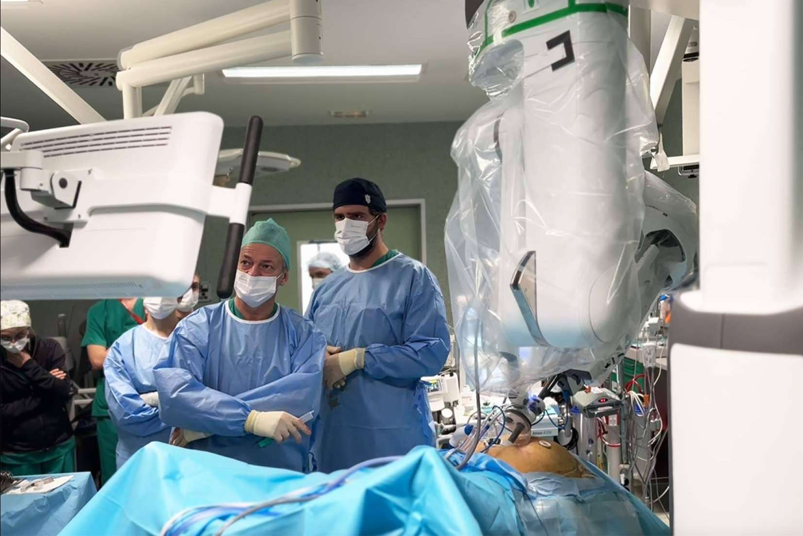 ROC Clinic destaca por su alta especialización en cirugía robótica aplicada a la urología