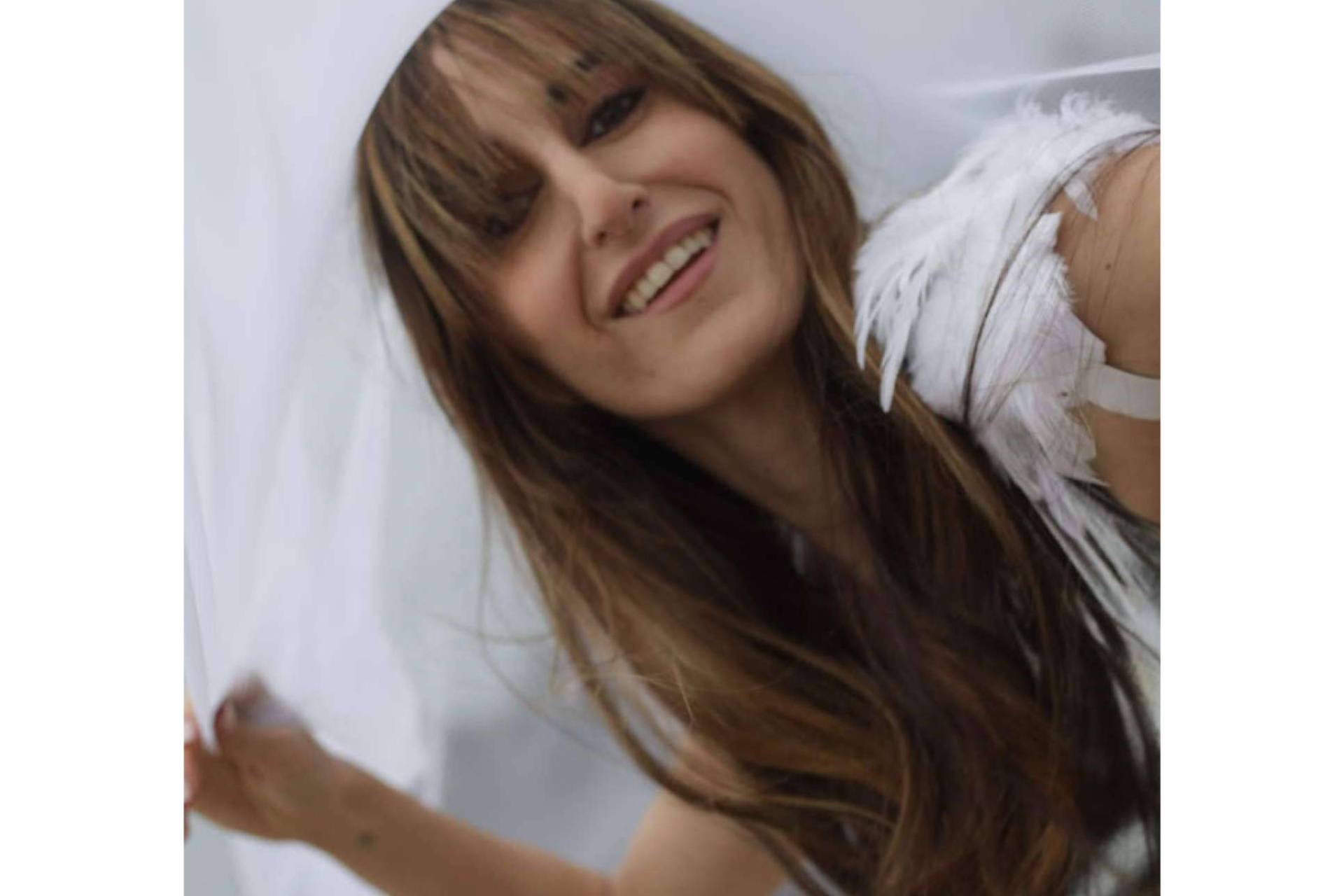 El viaje hacia la manifestación consciente en el libro 'Yo, manifestadora' de Valerïa Sayas