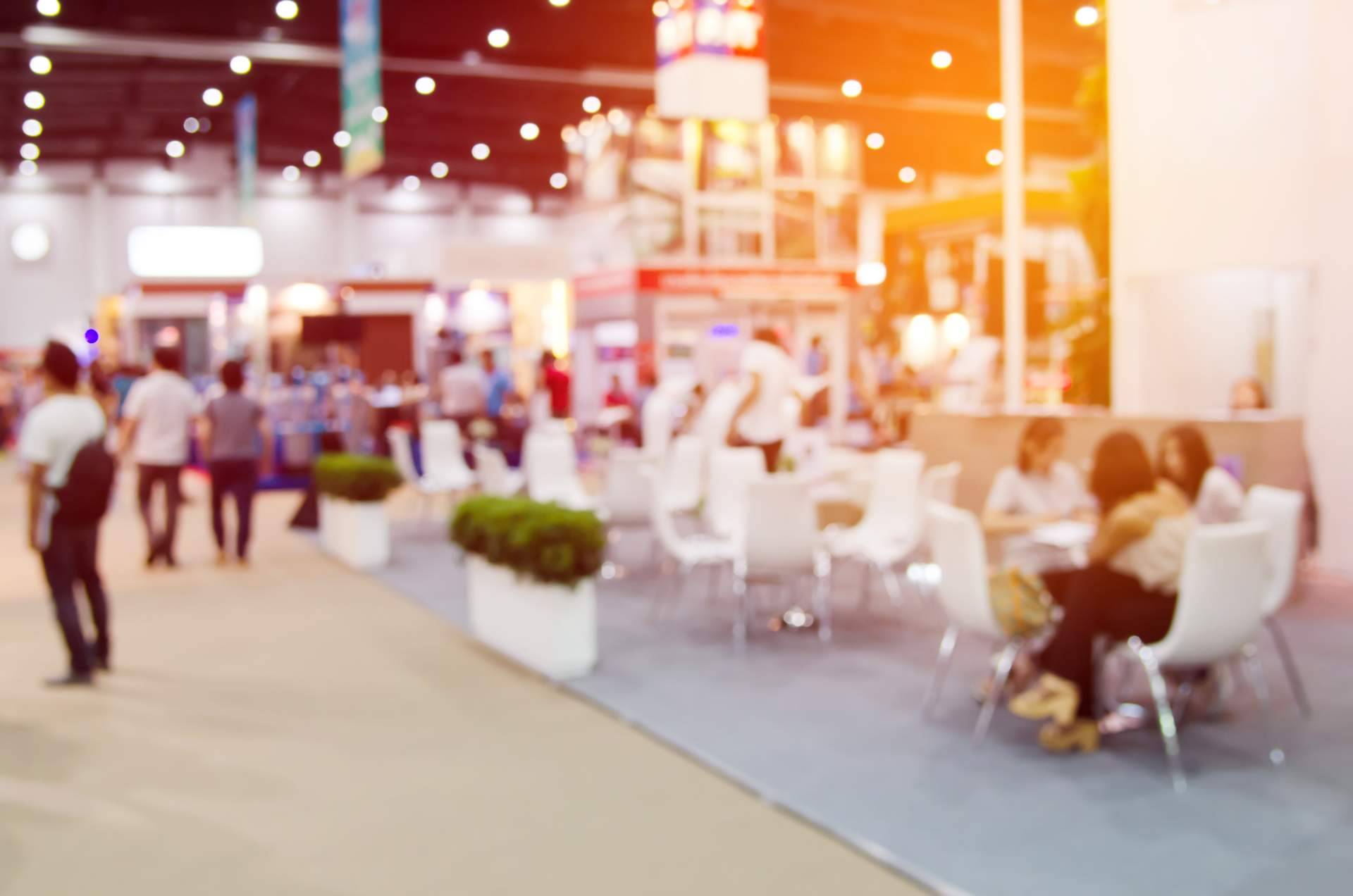 Lago Empedrado destaca claves para seleccionar el mobiliario perfecto en eventos corporativos y sociales