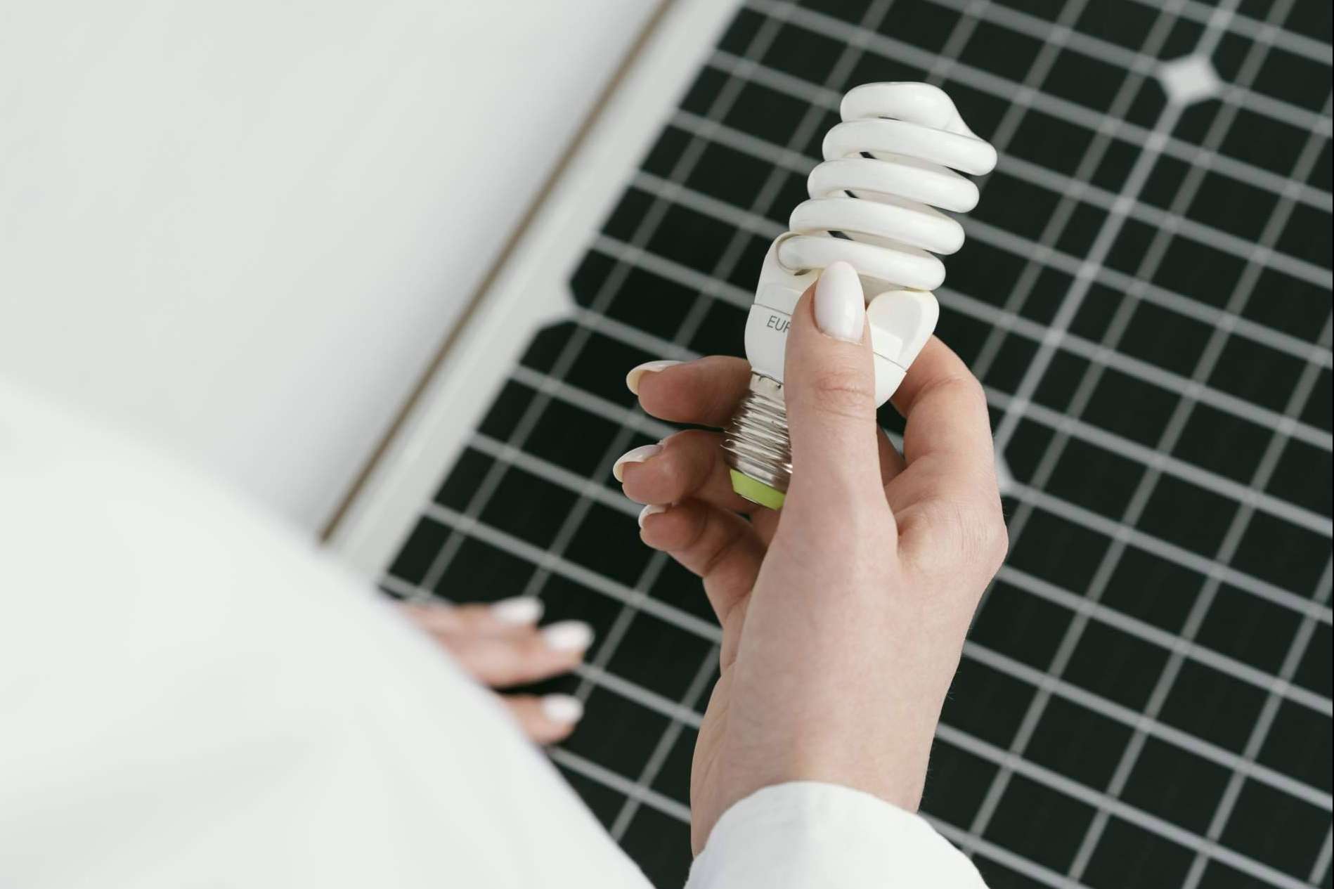 ¿Batería virtual o física? La comparativa que todo usuario solar necesita