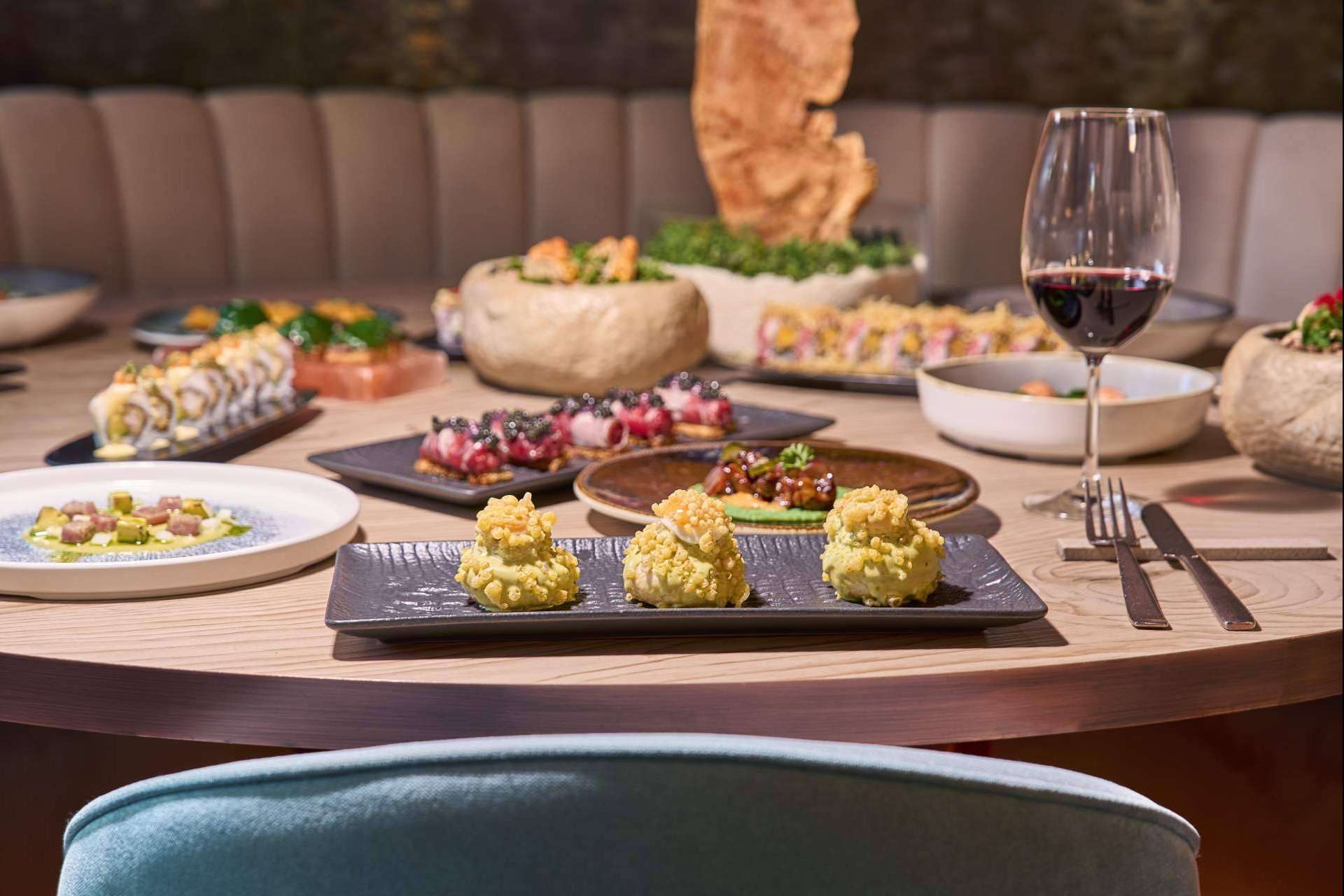 Quintoelemento restaurante, celebra la llegada del buen tiempo con una cocina que roza el cielo de Madrid
