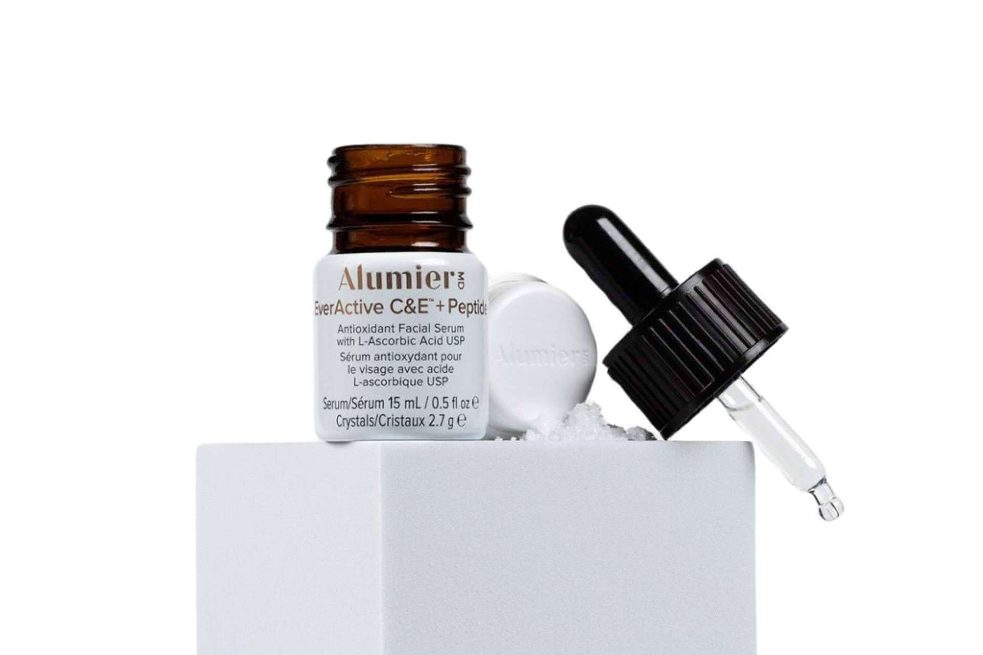 AlumierMD, cosmética de prescripción dermatológica con enfoque médico, correctivo y limpio