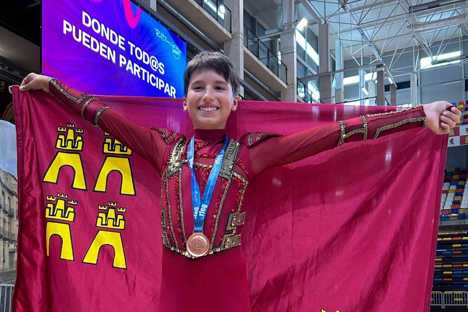 Víctor Bernardeau medalla de bronce en el Campeonato Nacional Base Individual de Gimnasia Rítmica
