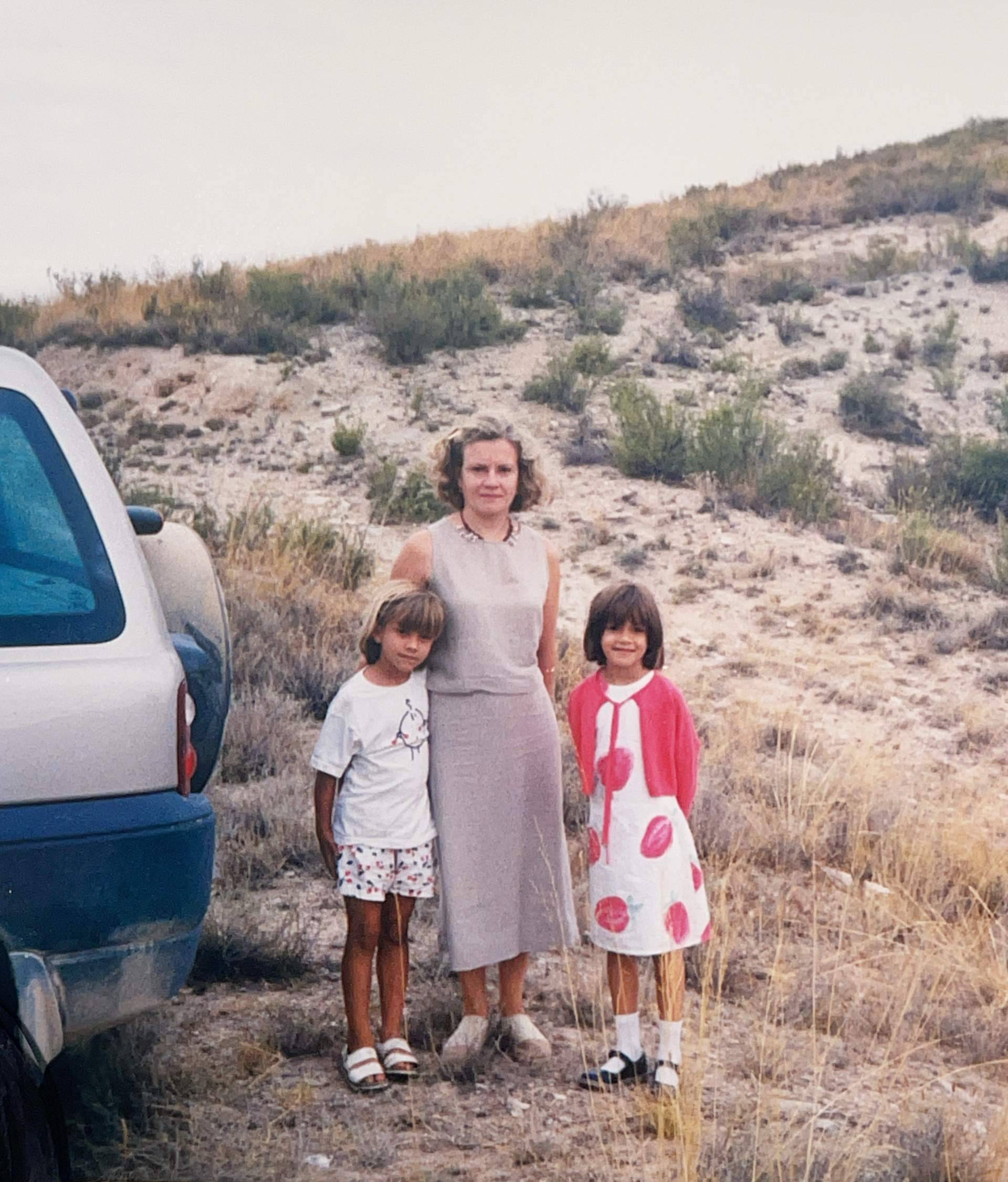 ´Els quatre pètals de la rosella´; un testimonio generacional sobre la memoria, el amor y la resiliencia.
