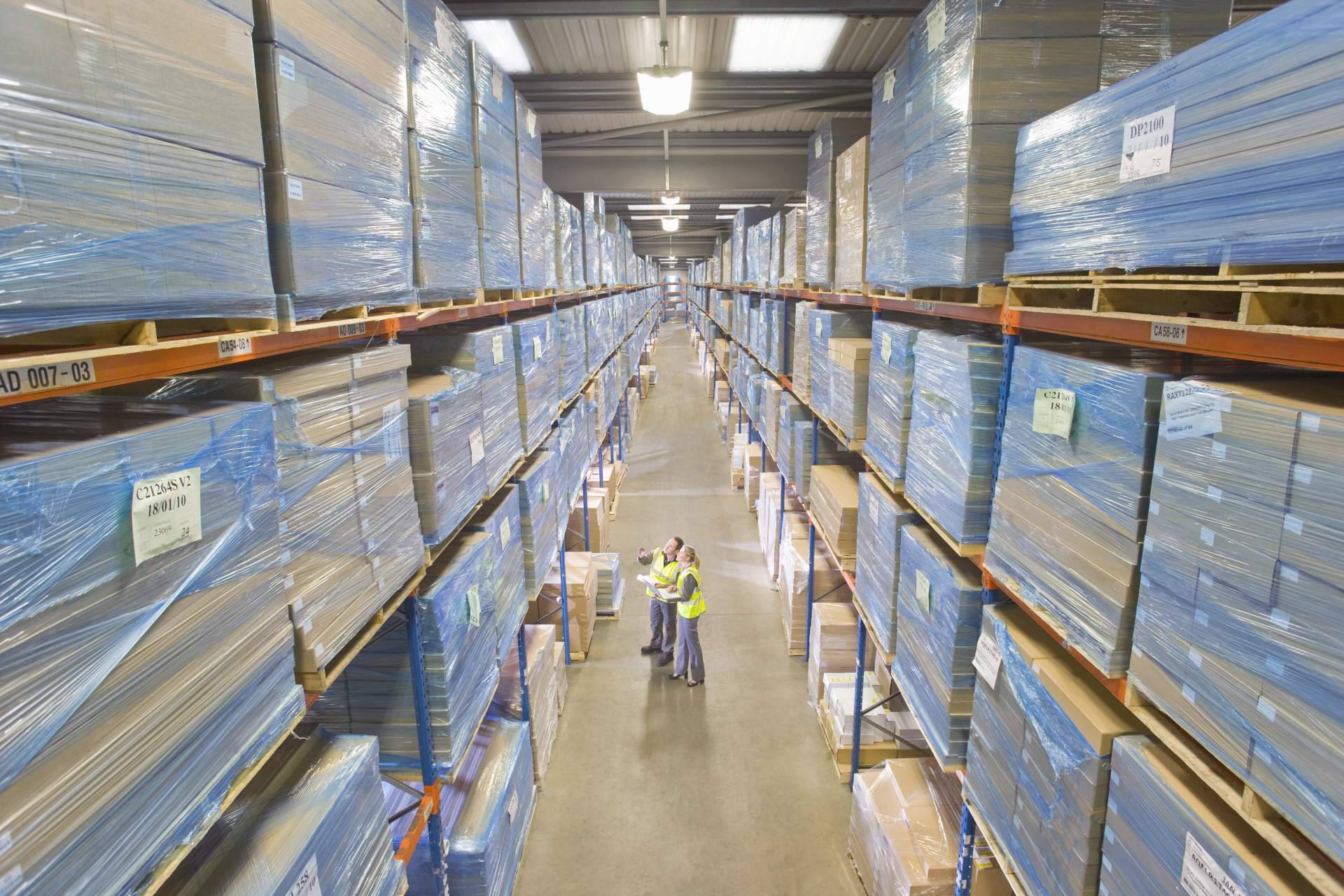IBERNAVE lidera en consultoría de naves logística industrial con más de dos décadas de experiencia