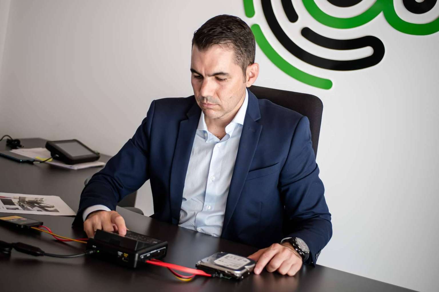 Análisis forense de correos electrónicos; cómo identificar suplantaciones y fraudes