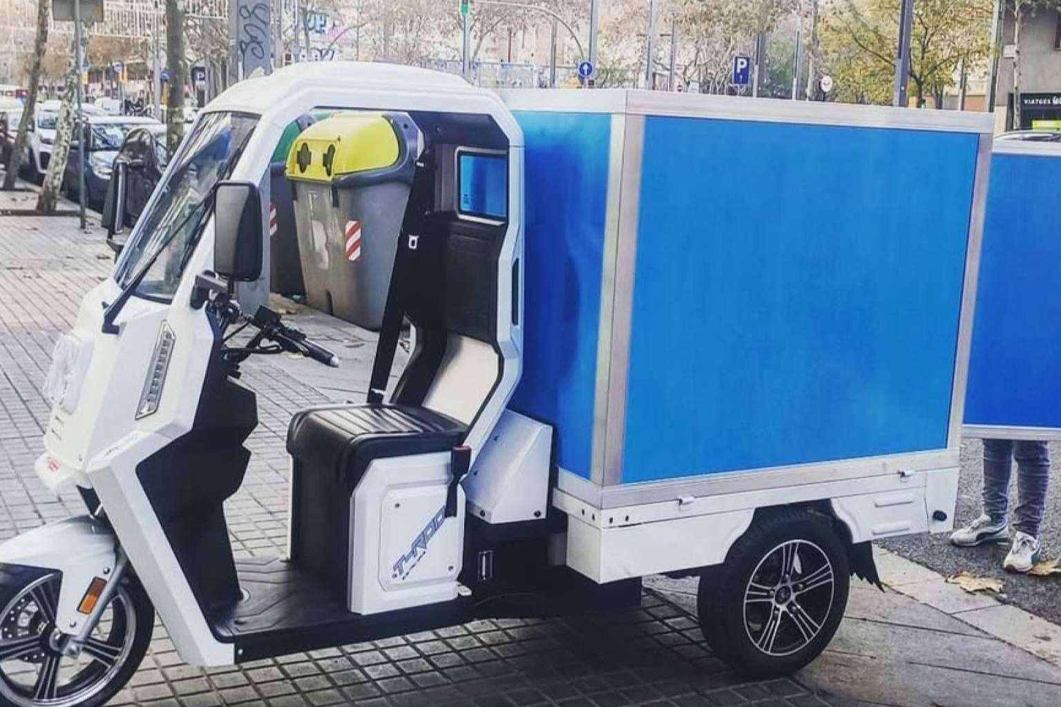 e-Motocar impulsa la movilidad eléctrica urbana con soluciones sostenibles para empresas y particulares