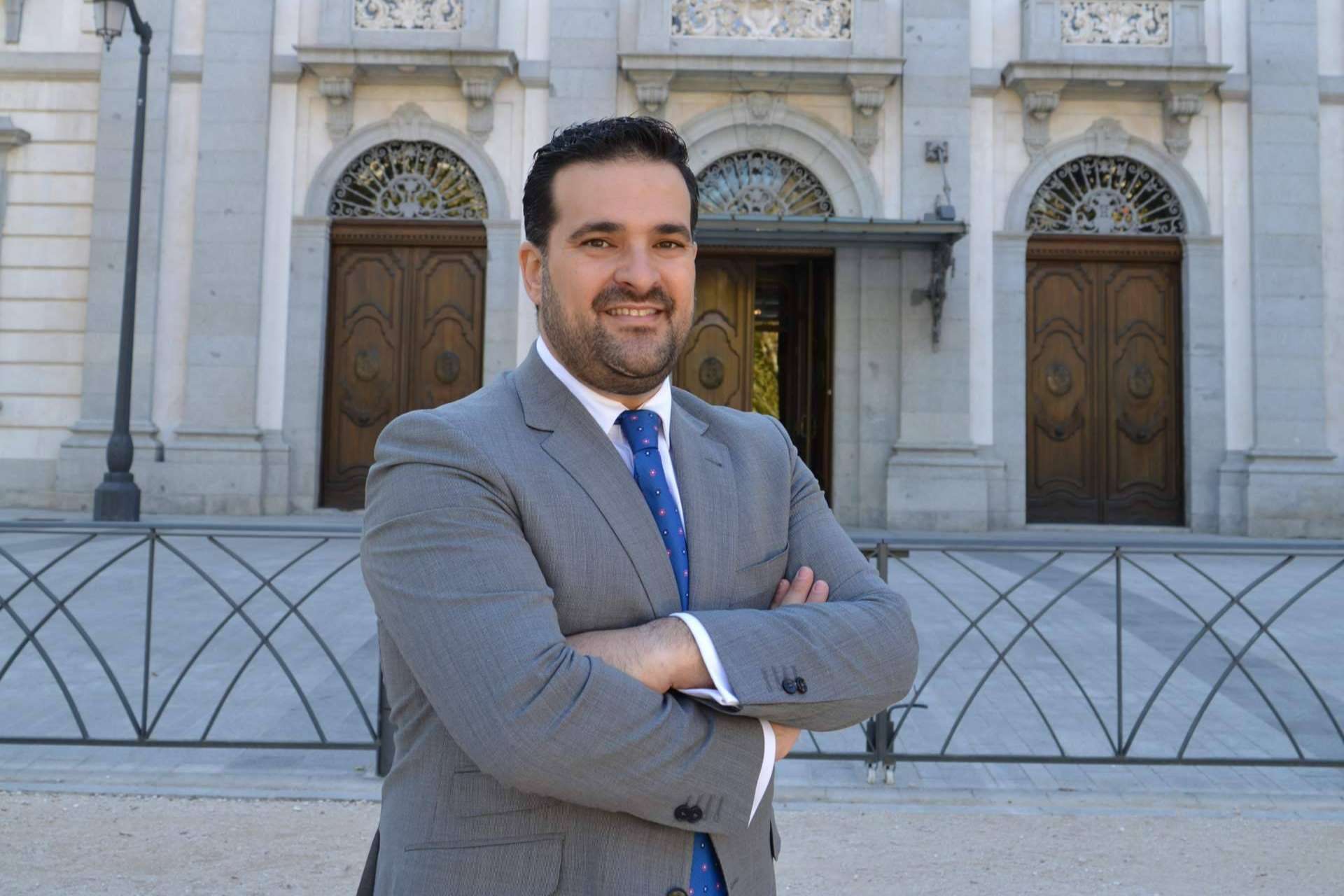 Gómez González Abogados ofrece asesoría legal integral, con un equipo de expertos multidisciplinar