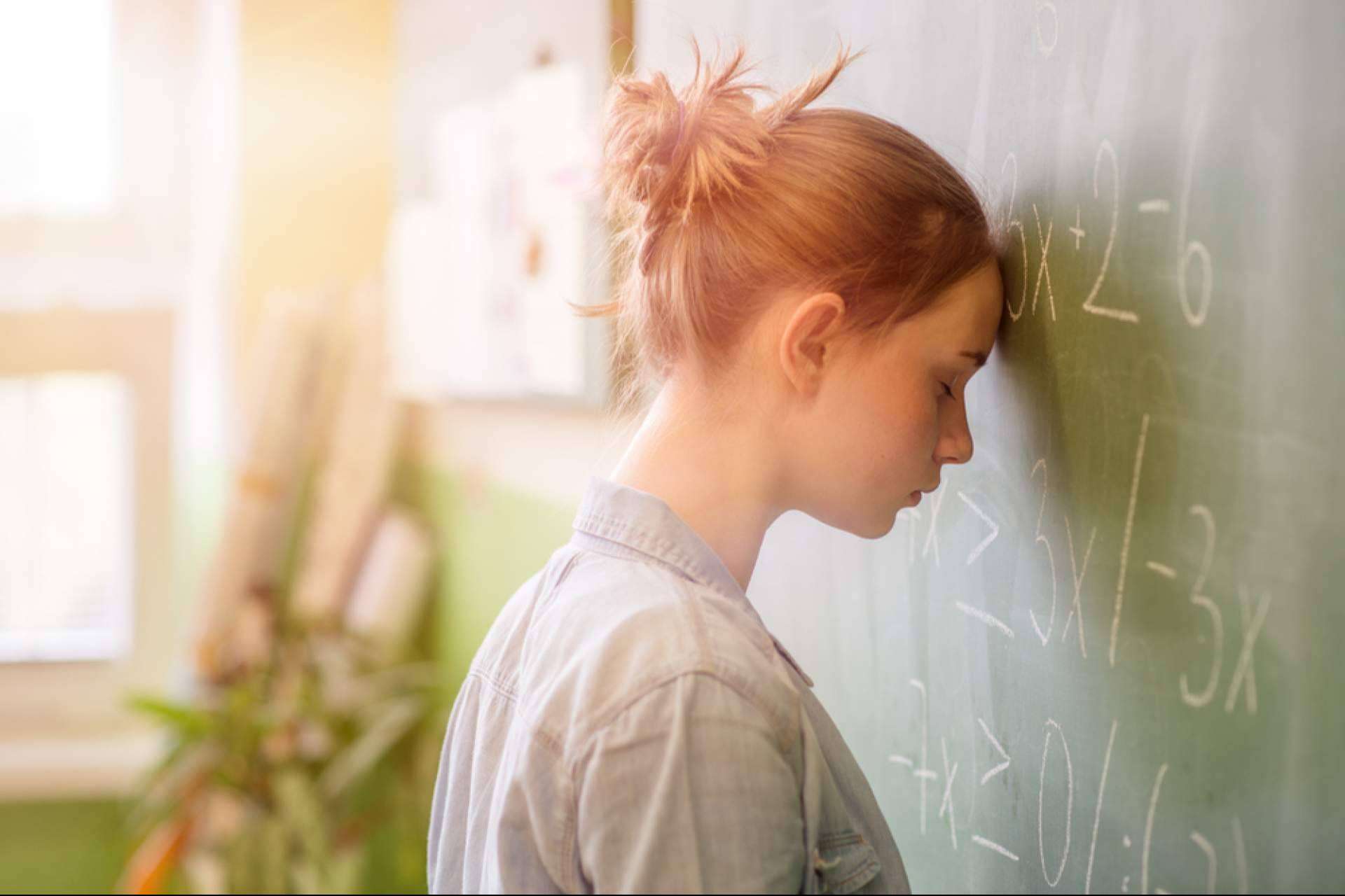¿Por qué olvidar lo que se estudia es más común de lo que piensas (y cómo evitarlo con Curso Genius)?