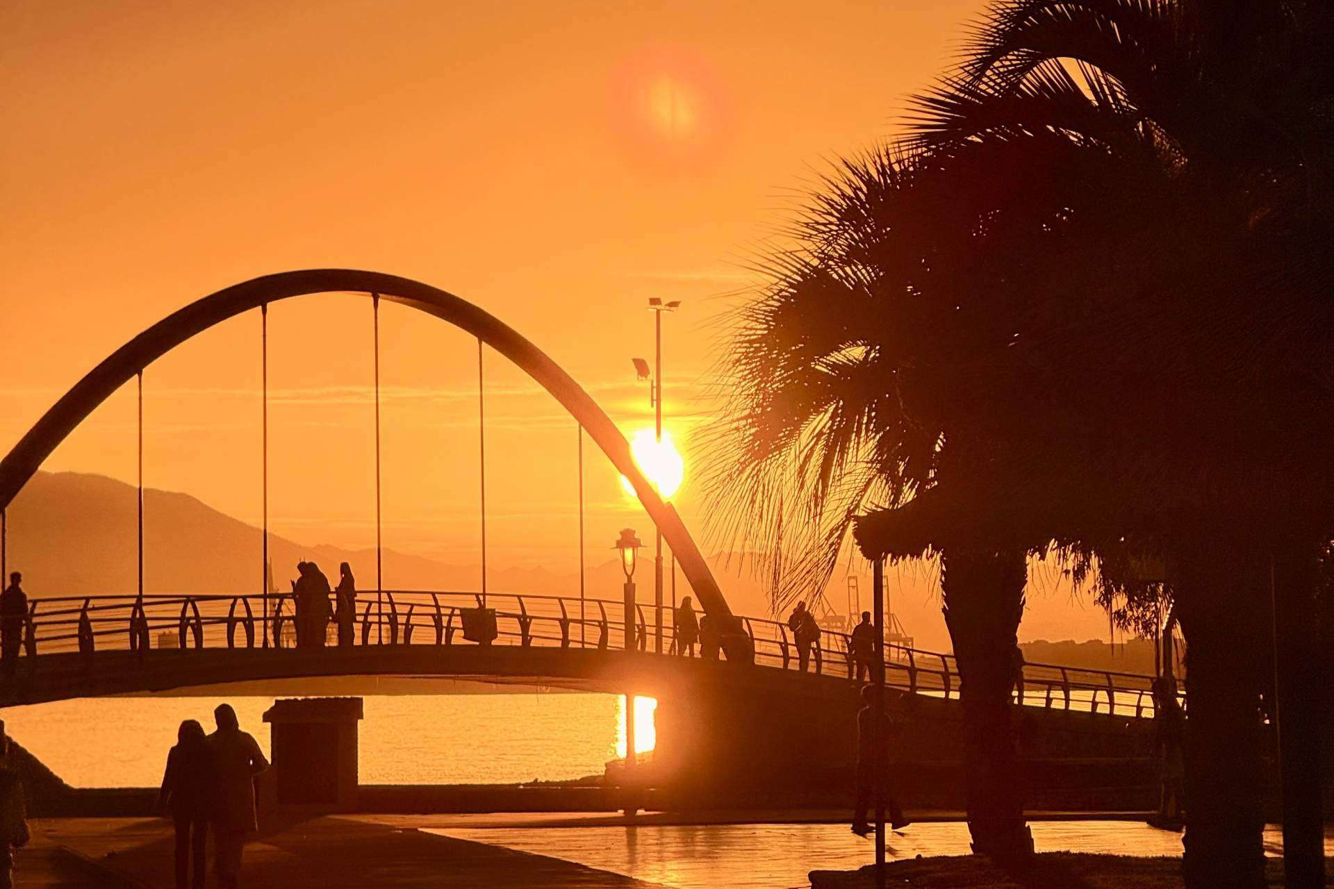 Casaamigos Playa destaca entre los restaurantes en Pedregalejo por su propuesta al atardecer