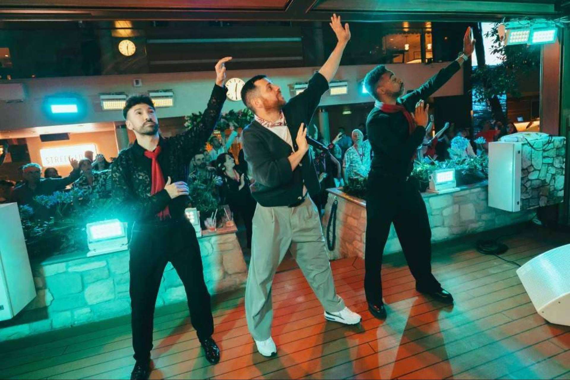 Concierto de Dani J | Crucero Temático De Baile Por Las Islas Canarias