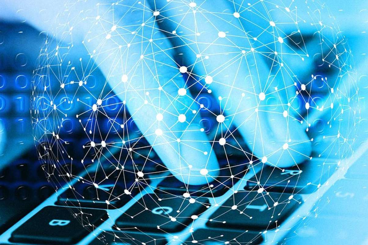¿Se siguen haciendo tareas manuales? Automatización inteligente sin grandes inversiones para las pymes españolas