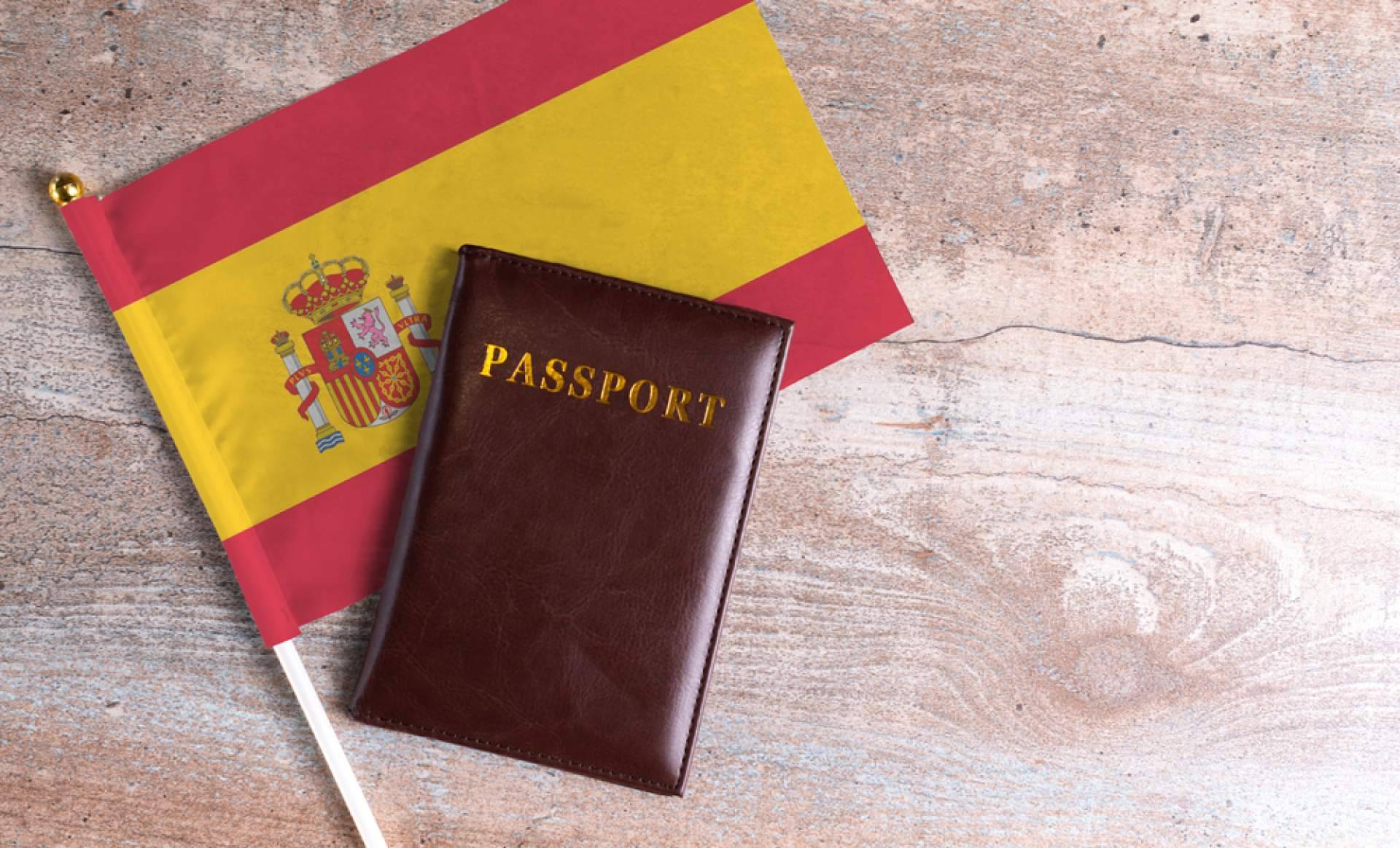 Auxiliares y estudiantes de idiomas, excluidos del nuevo sistema de permisos de trabajo en España