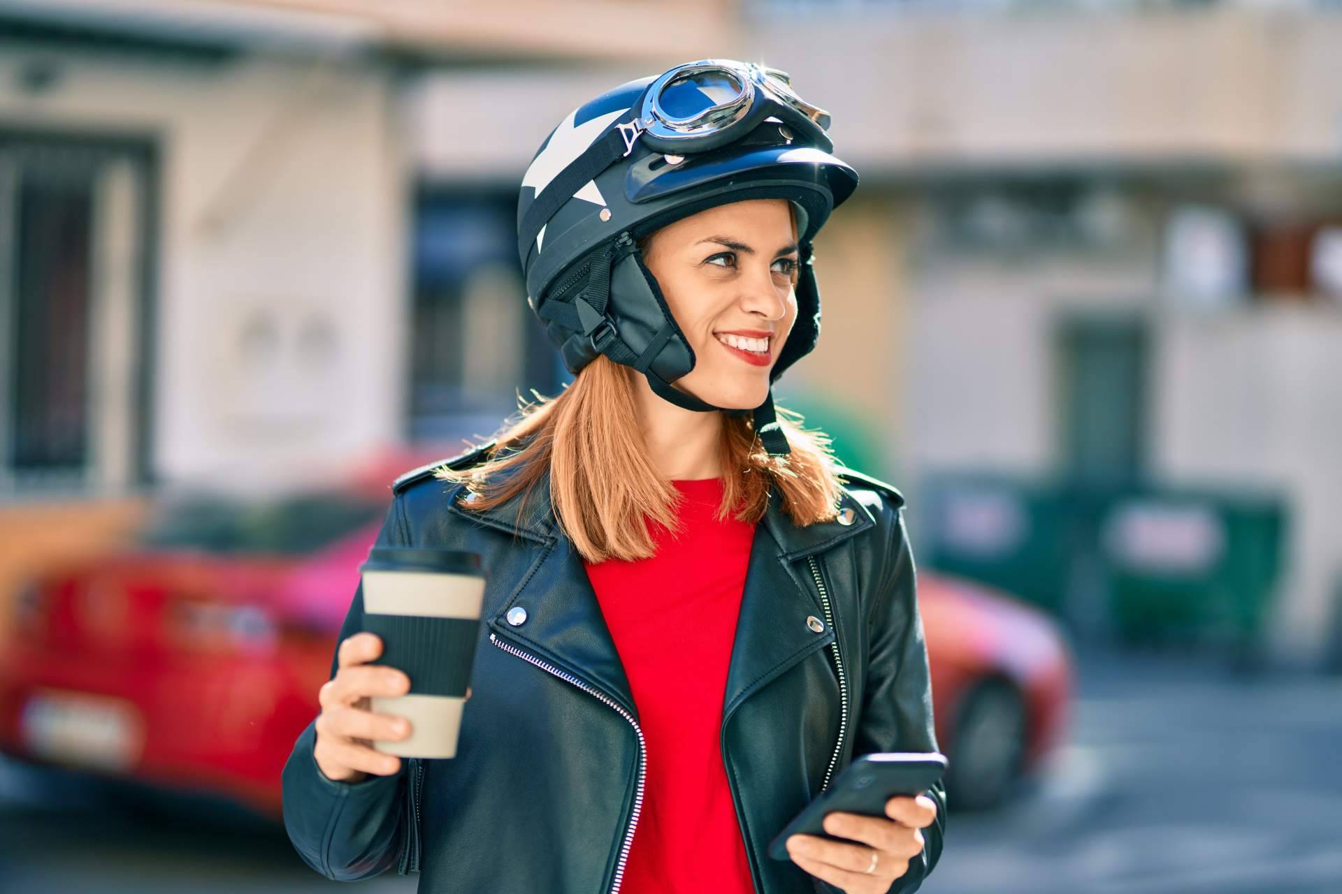 Guía completa para ahorrar al máximo al sacarse el carnet de moto en Madrid