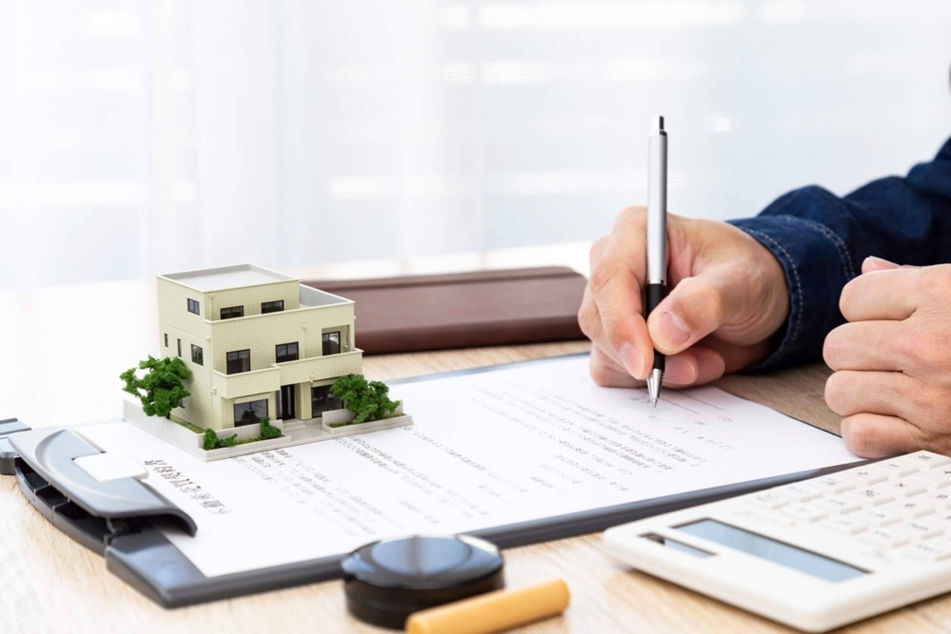 Comprar un inmueble sin asesoría legal, un riesgo innecesario según Bueno Salinero Abogados