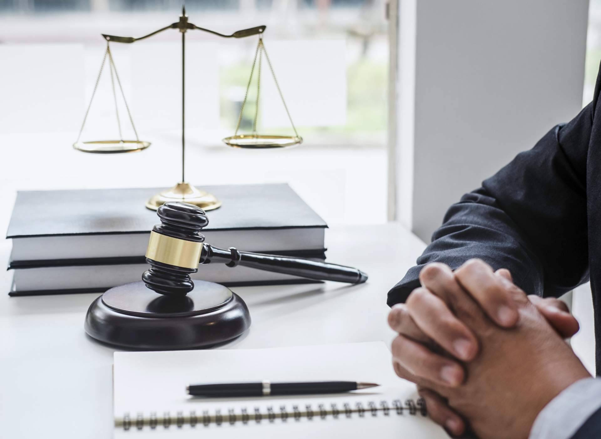 Resolución de despidos y reclamaciones laborales con Amaya Abogados, abogado en Fuenlabrada