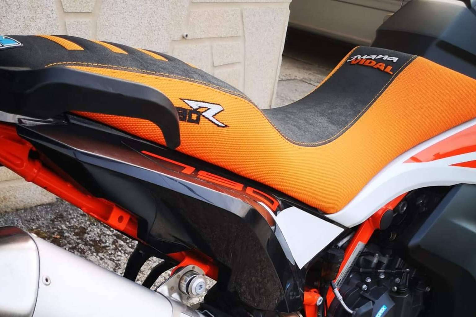 JM-FUNDAS lanza fundas de asiento de moto personalizadas para todo tipo de modelos y estilos