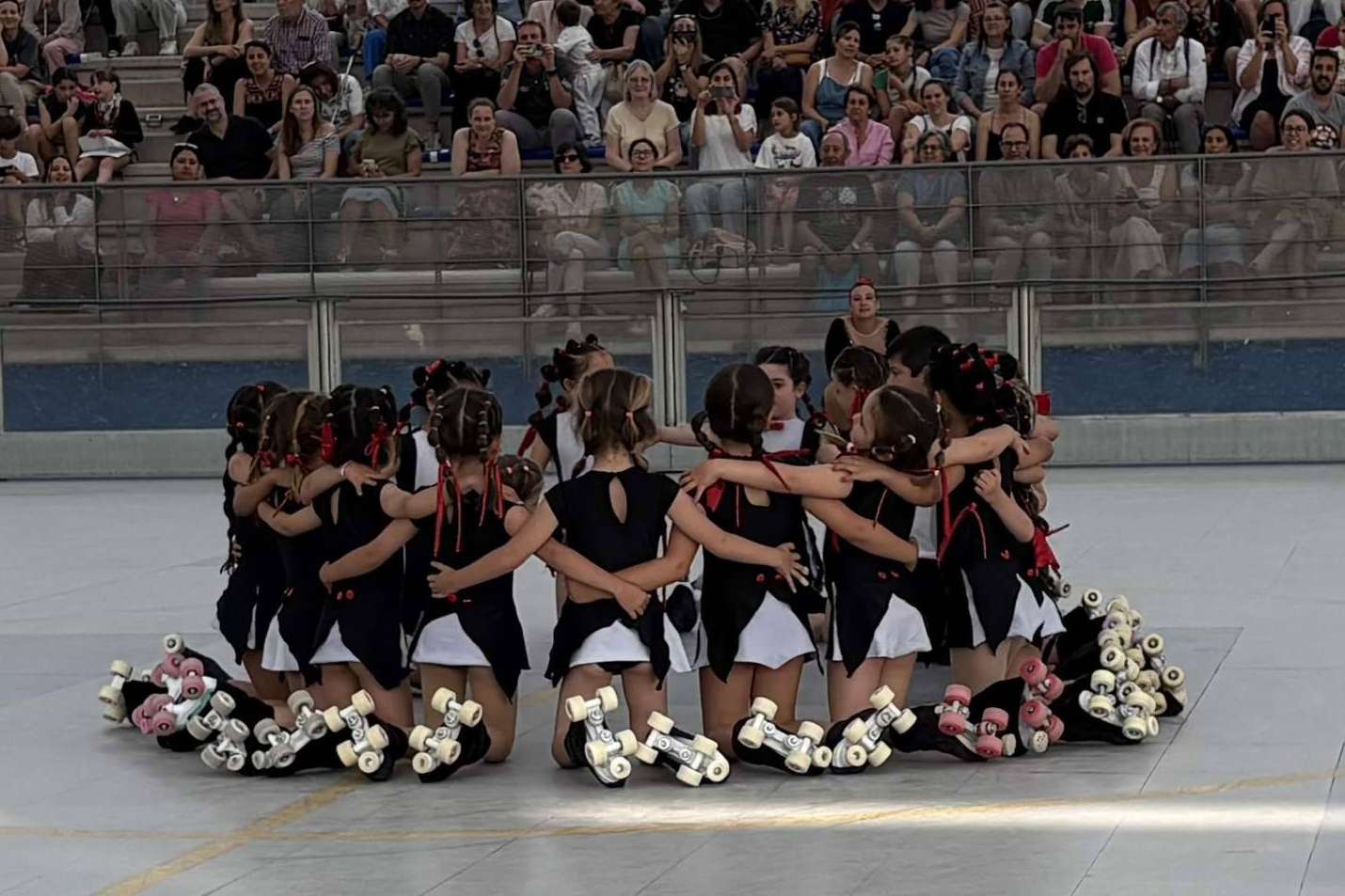 El patinaje artístico se afianza como disciplina completa para el desarrollo físico y mental en edades tempranas