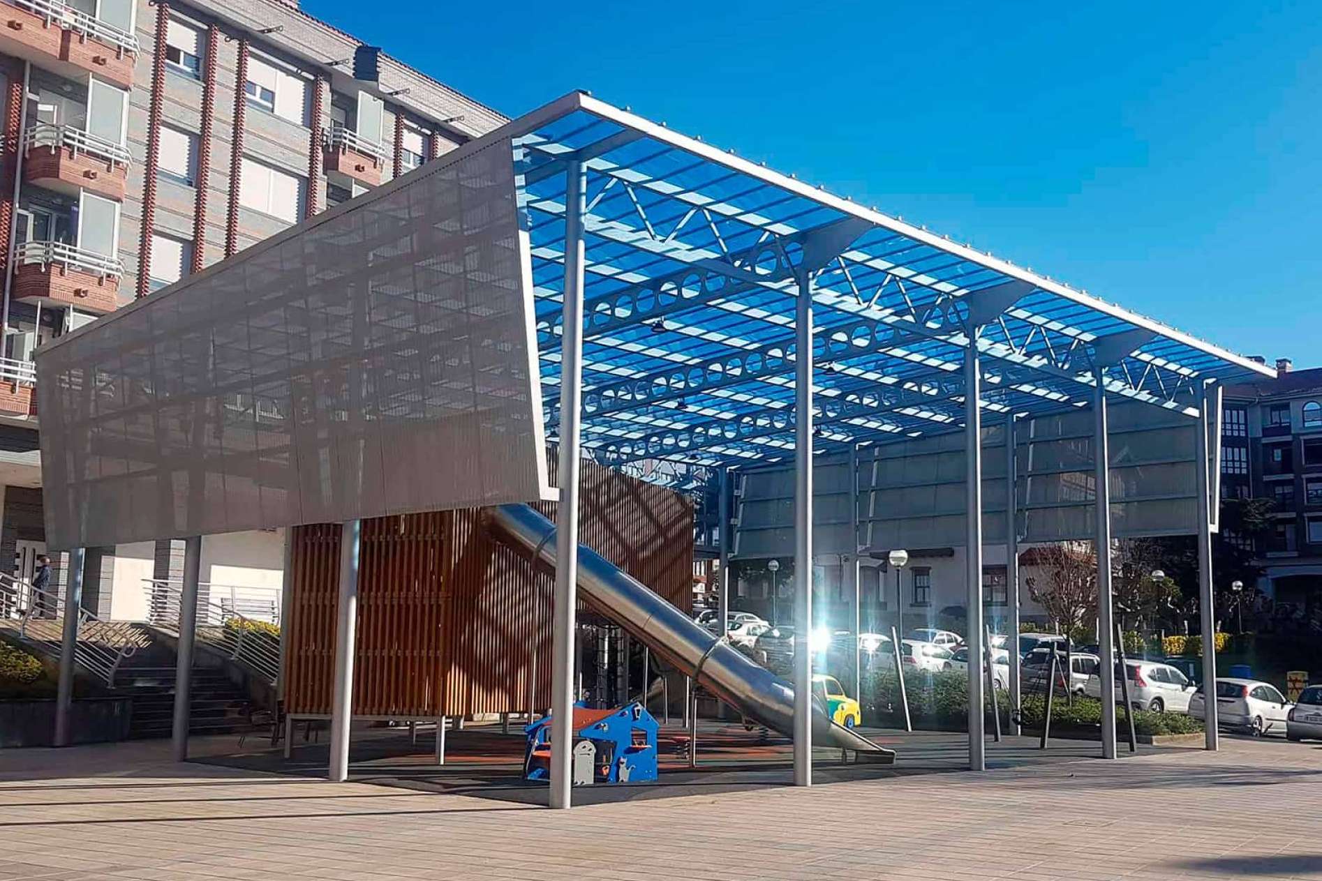 Instalaciones Metálicas RPM impulsa la seguridad con estructuras metálicas en parques y plazas