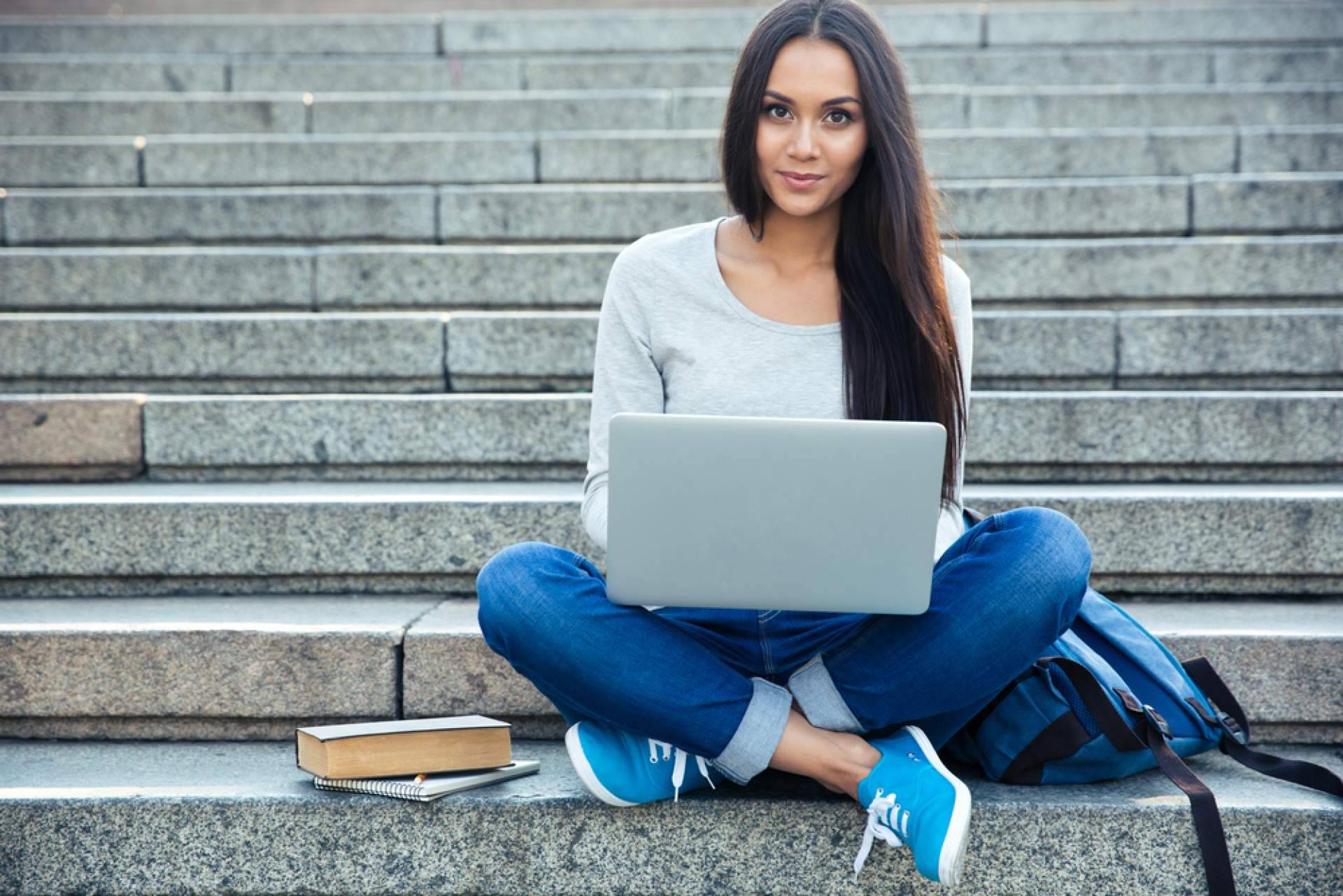 Oportunidad formativa en ENEB con doble máster en Recursos Humanos y Gestión de Equipos 100% online