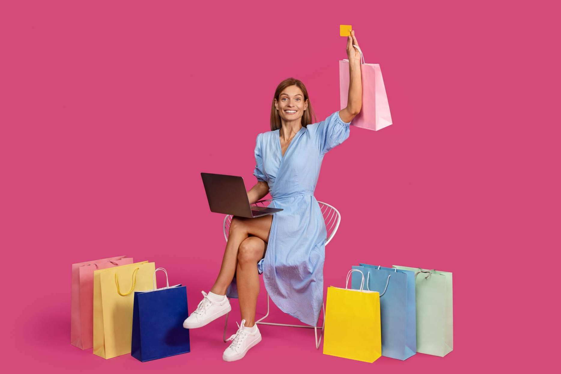 La tarjeta regalo multimarca ideaShopping ahora ya está disponible también en la GiftCardStore