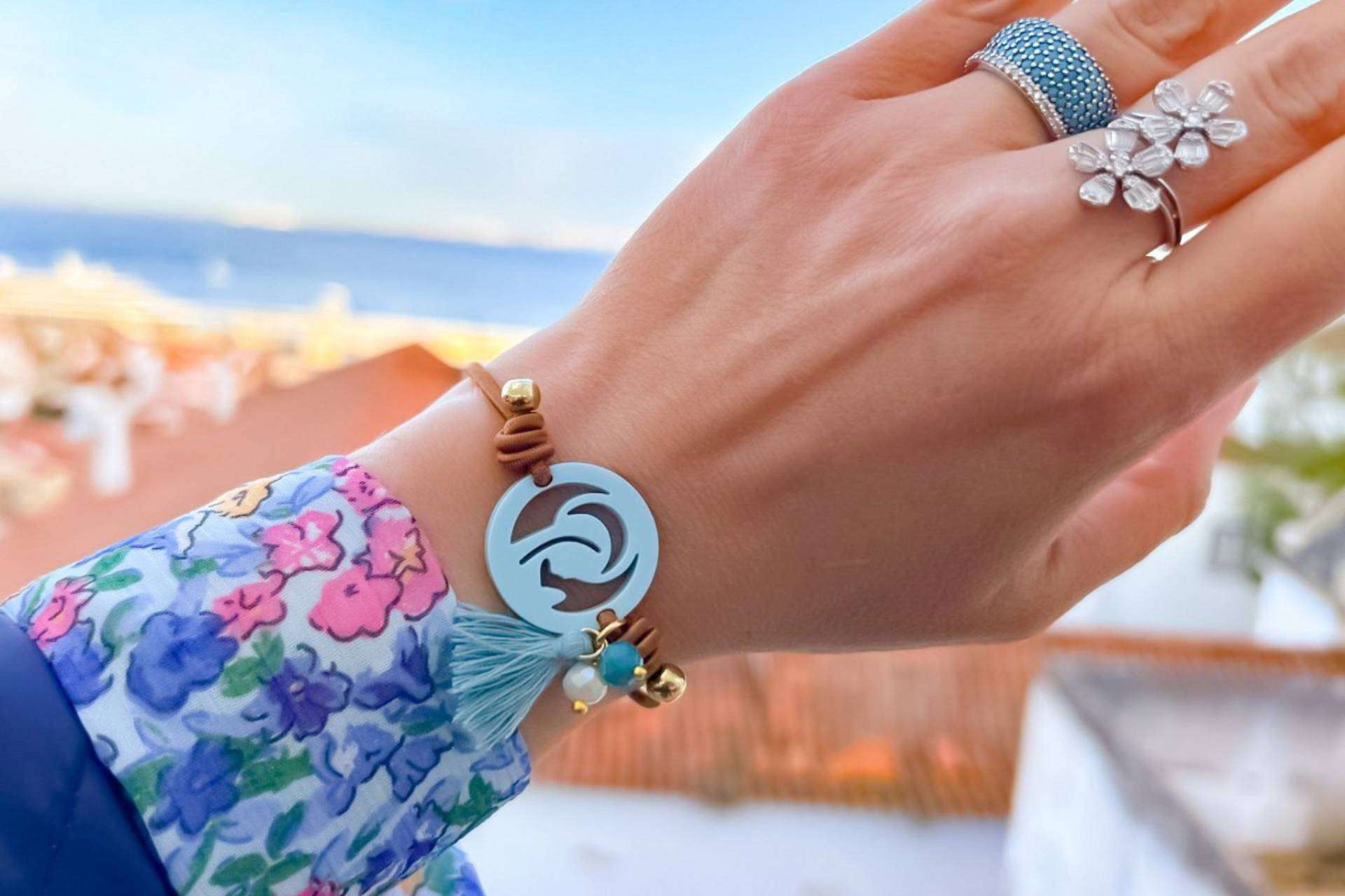 Pulseras Liberty personalizadas y colgantes frescos, los imprescindibles del verano en Happy Pulseras