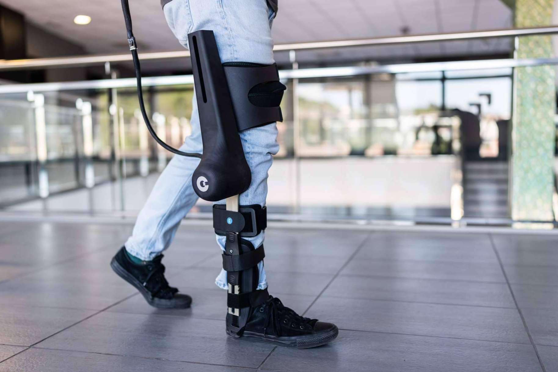 Gogoa y MOVEX Clinics incorporan IA‑REHAB para transformar la neurorrehabilitación robótica en España