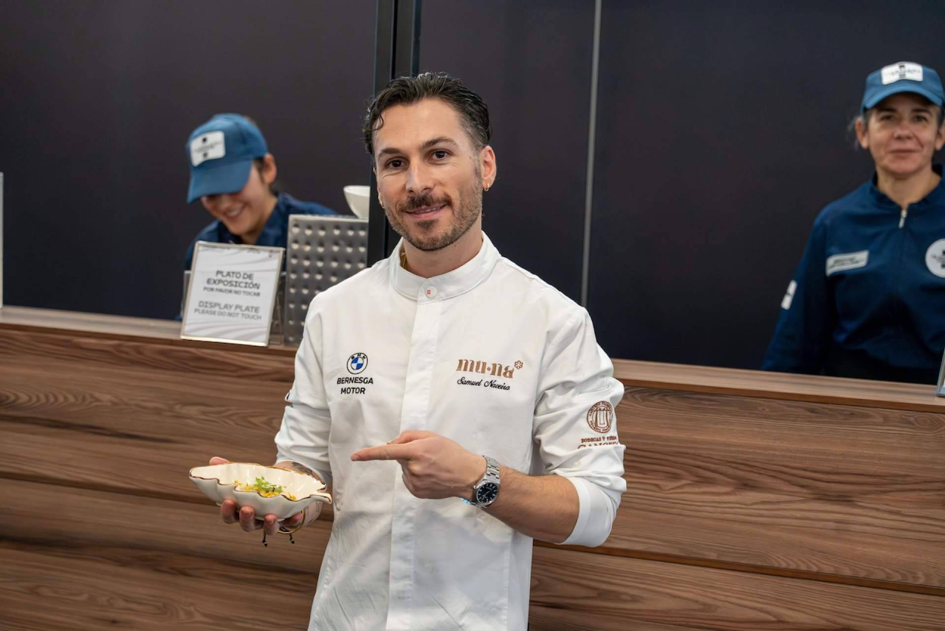 El chef Samuel Naveira llevó la cocina de MUNA a la final de MotoGP