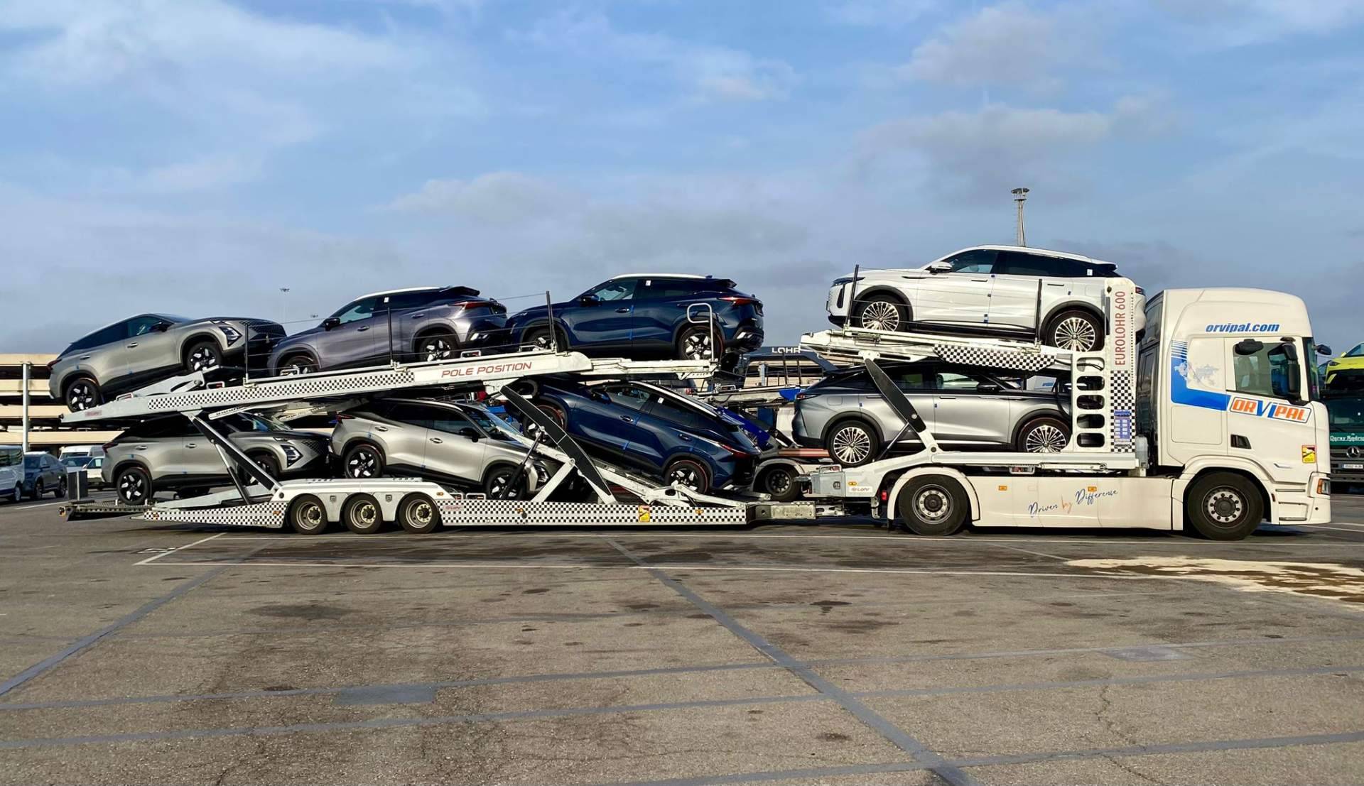 Orvipal ofrece transporte internacional de vehículos con soluciones multimodales en Europa