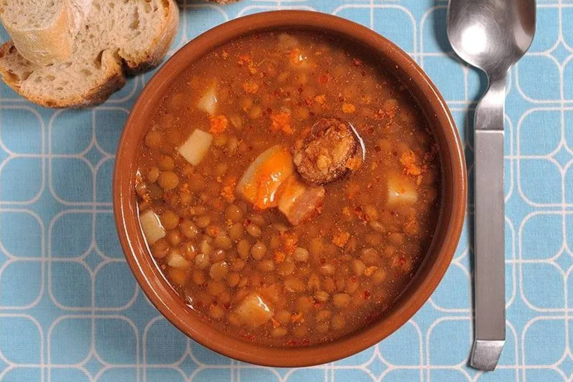 Se vive la Navidad en Europa con sabor auténtico; tienda online de productos españoles para la mesa