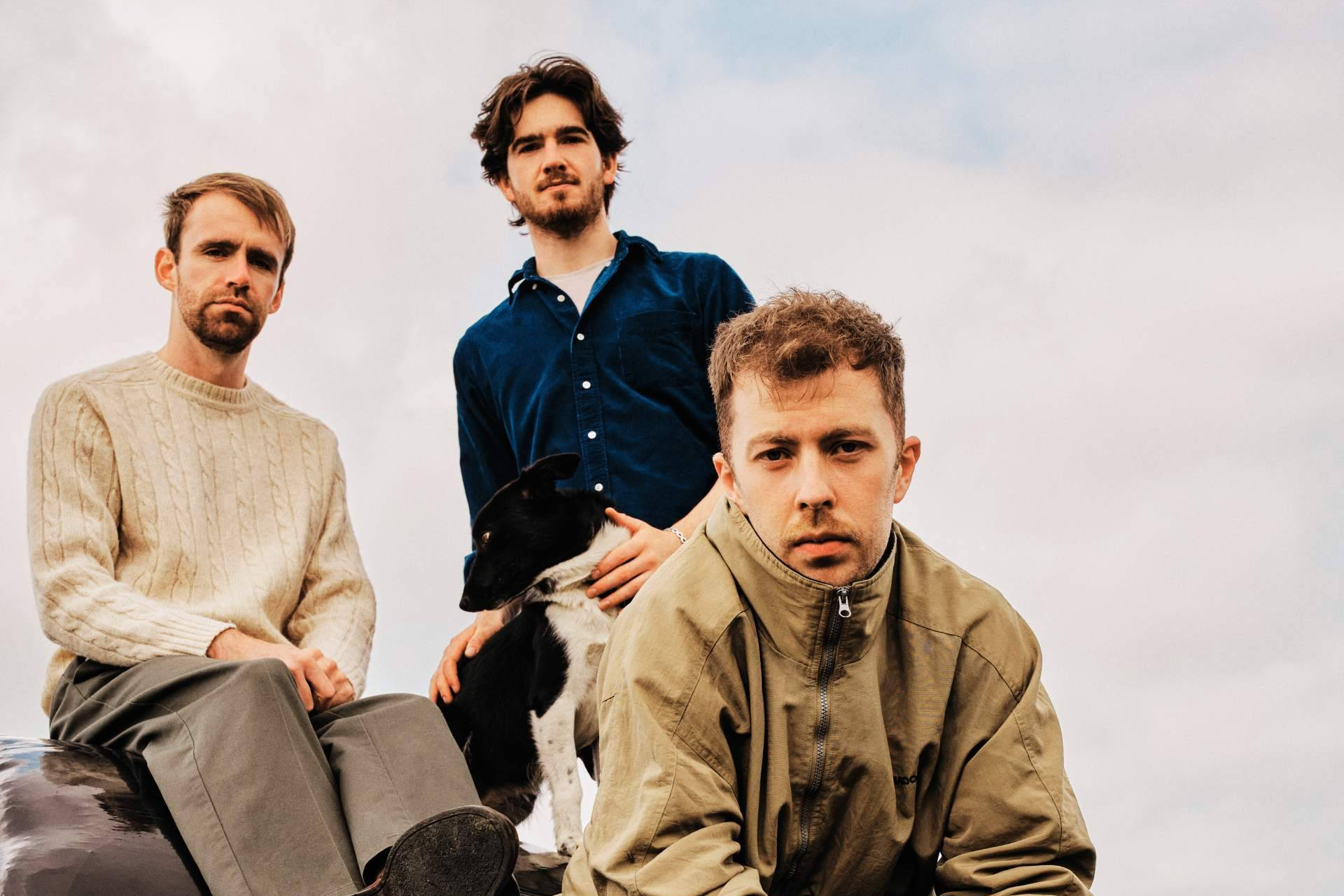Los irlandeses Kingfishr presentan la edición deluxe de 'Halcyon', su exitoso álbum debut