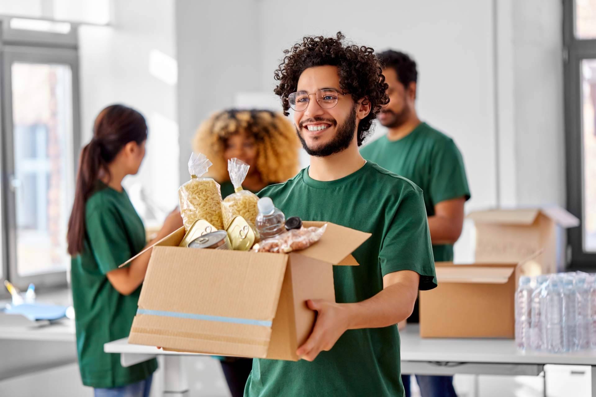 Por qué hacerse Voluntario en causas humanitarias cobra más importancia hoy