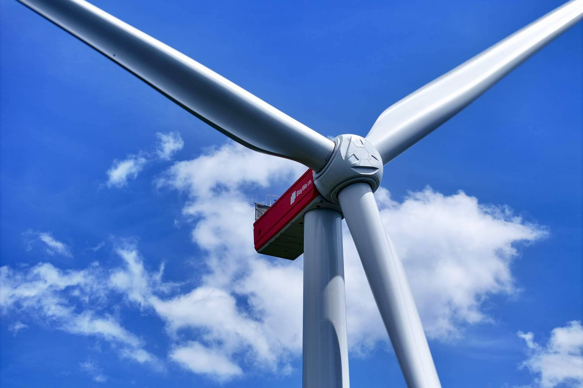 BayWa r.e. impulsa un servicio premium de Technical Asset Management para activos eólicos y solares