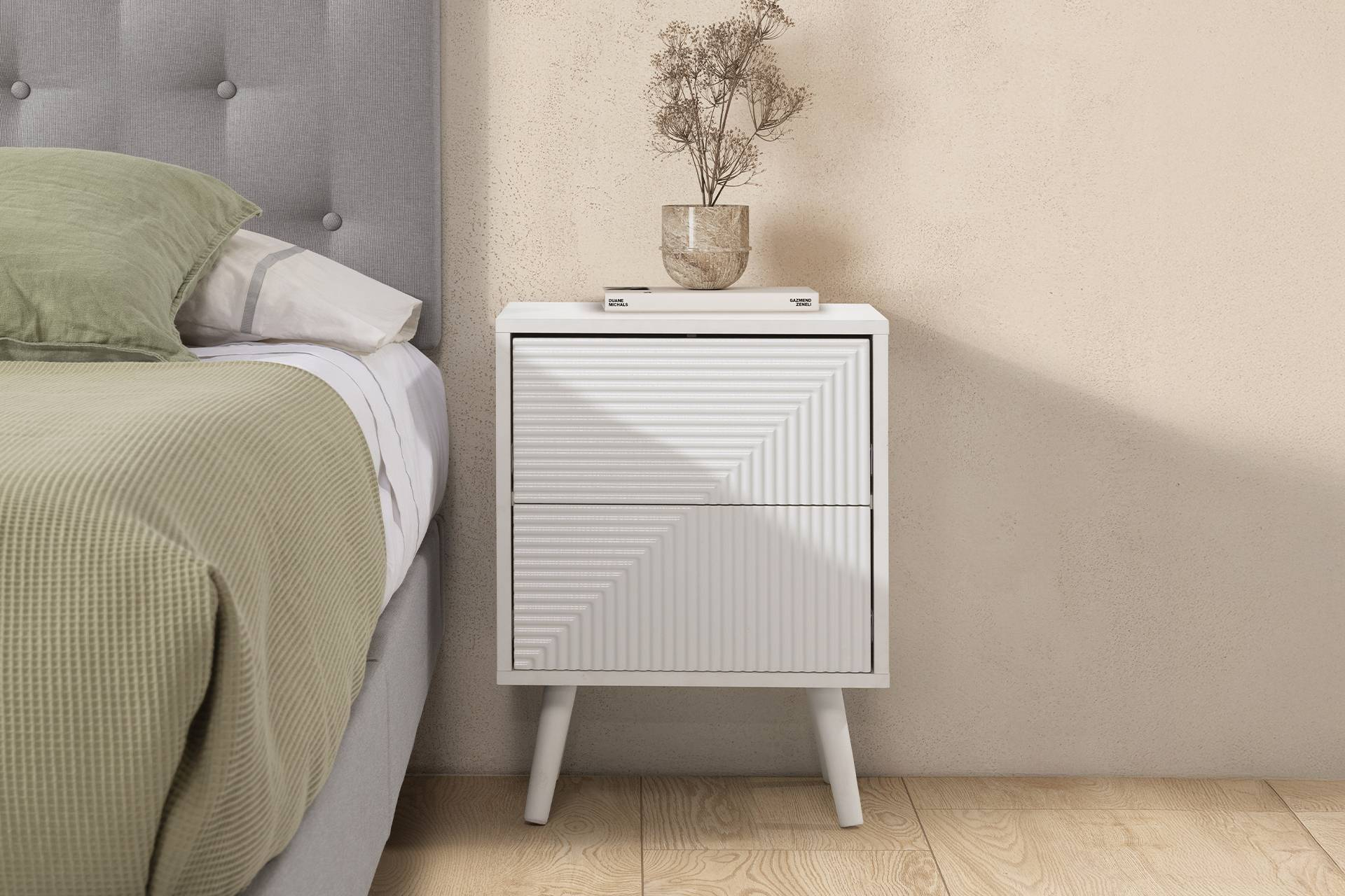 Nuevas mesitas de noche de Top Mueble; funcionalidad y diseño para dormitorios actuales