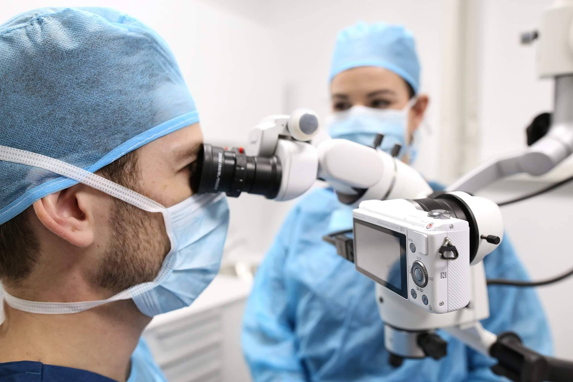 Clínica Dental Zoe destaca en Zaragoza por su endodoncia con microscopio y un enfoque clínico de alta calidad