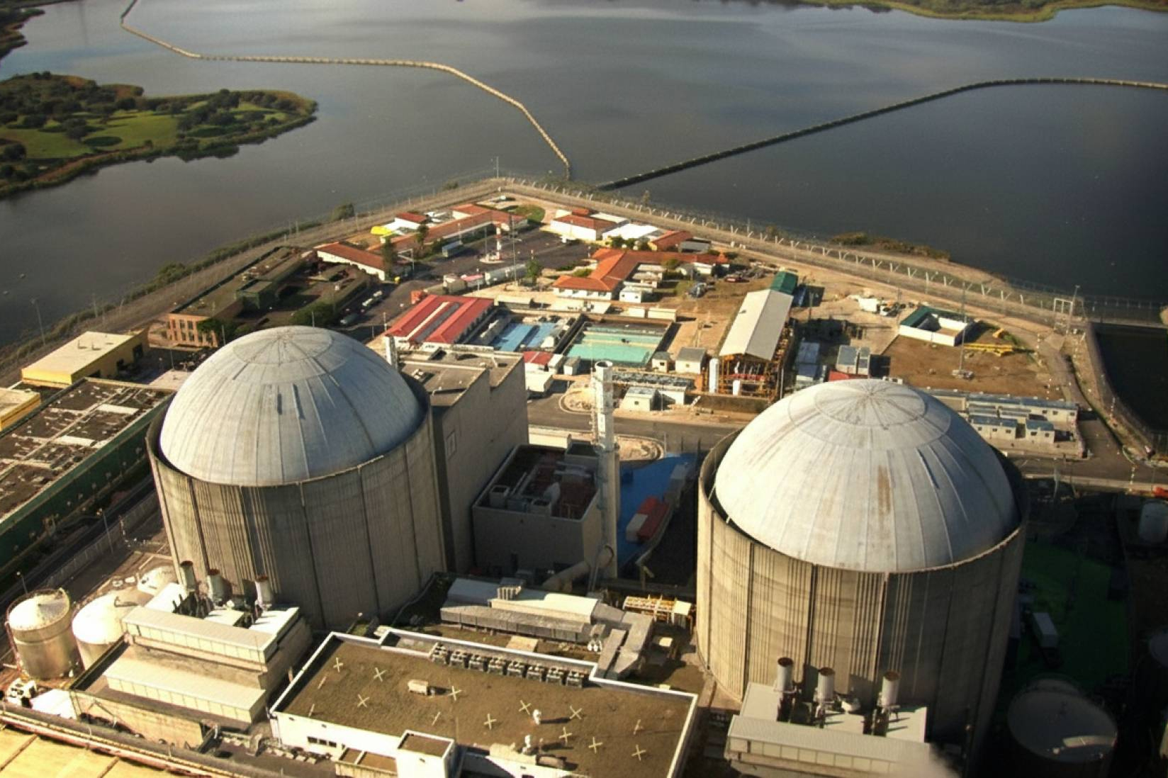 Central Nuclear de Almaraz, clave para la estabilidad eléctrica y el control del precio de la luz en España