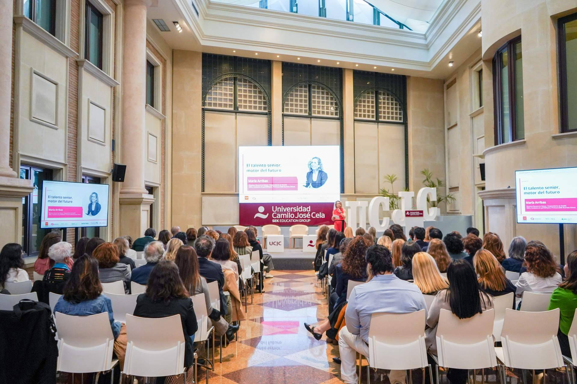 España supera el millón de parados +45; Womenalia y We4All alertan sobre el talento senior desaprovechado