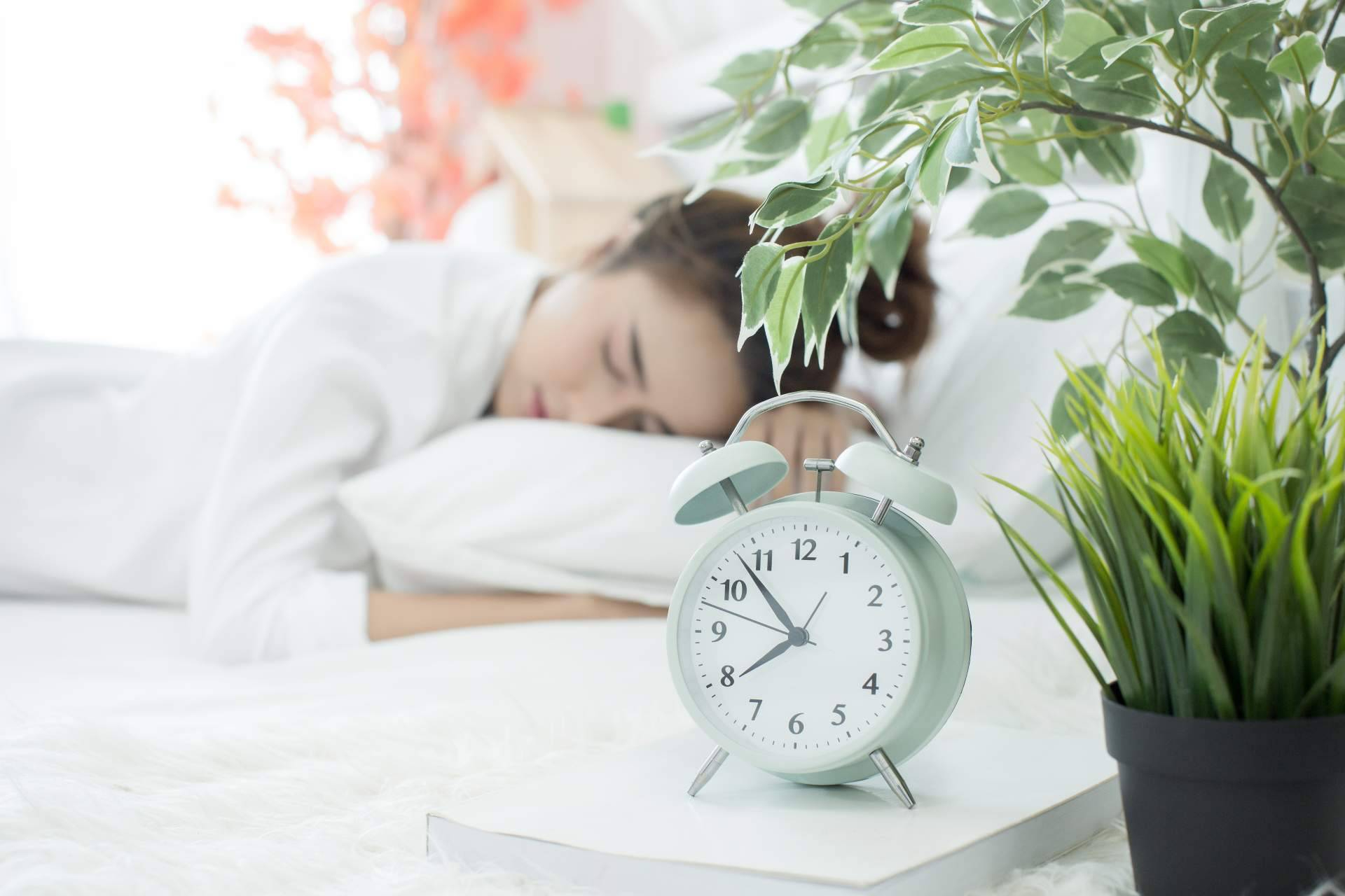 Cambio de hora; cómo ayudar al reloj biológico a adaptarse sin perder descanso