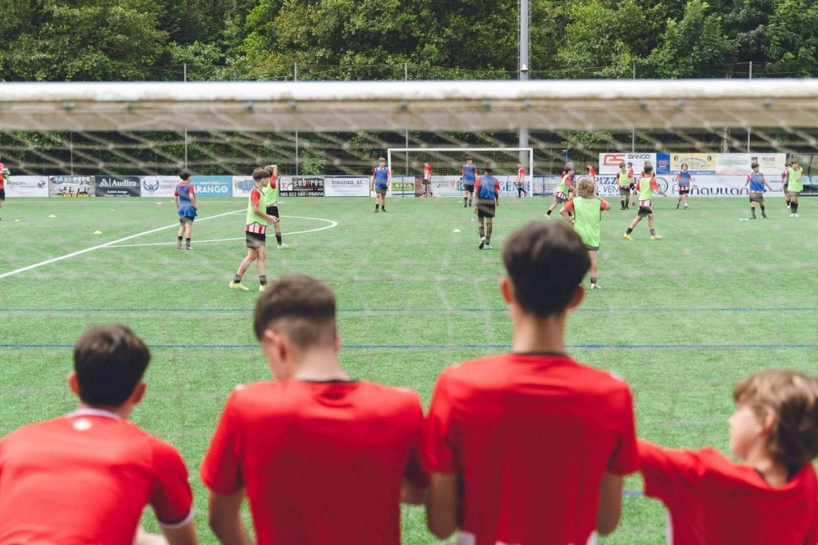 El campus de fútbol en inglés de Inglaterra en casa consolida su alianza con el Sunderland