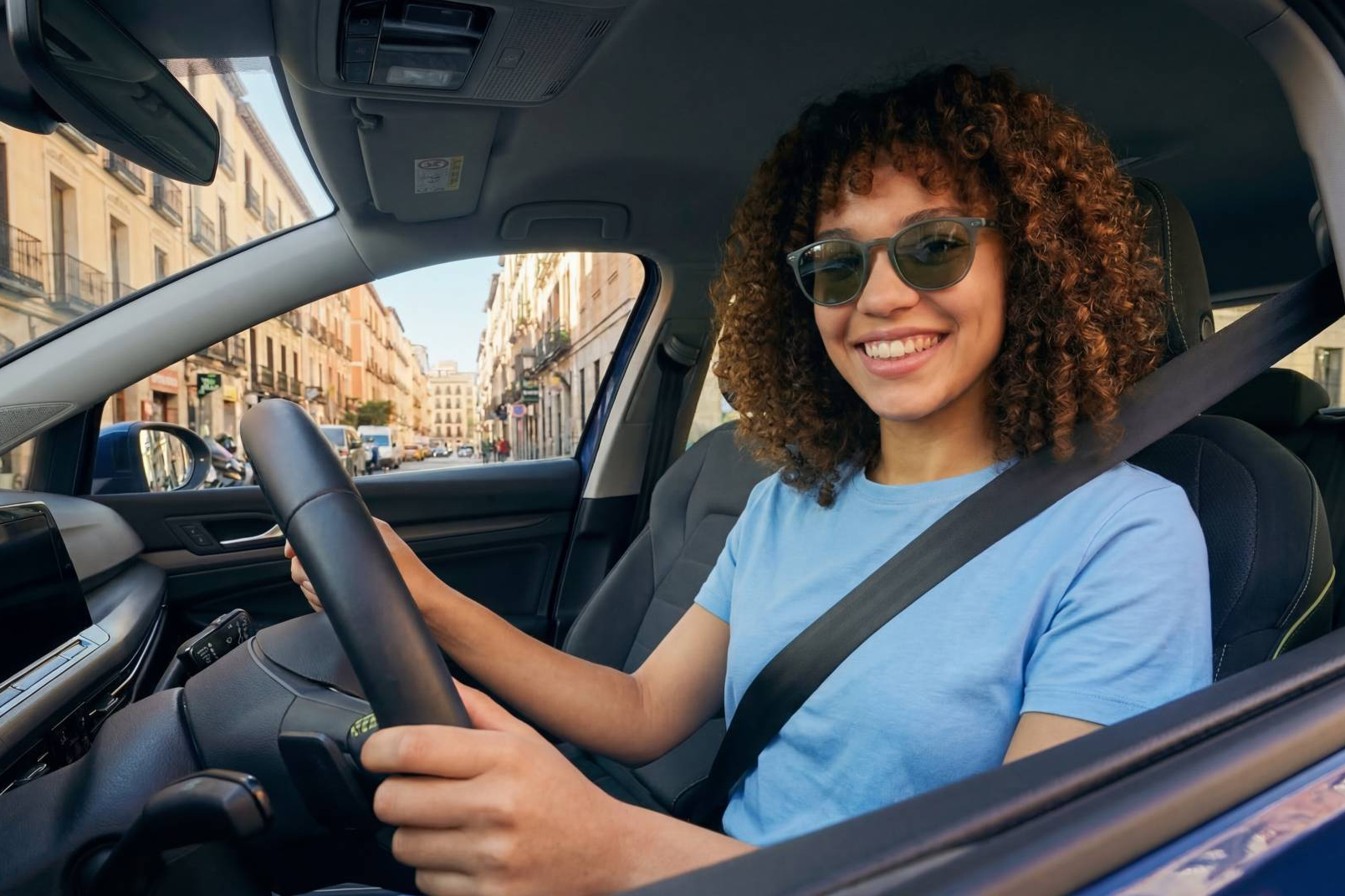 Cada vez más conductores españoles apuestan por el terceros ampliado de Allianz Direct en 2026