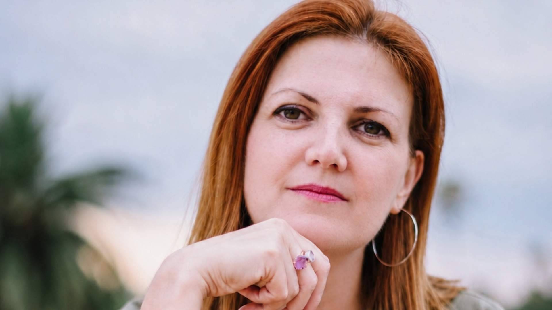 María Pilar Sánchez, experta en trauma, 'Ser la mujer fuerte tiene un precio que el cuerpo se acaba cobrando'