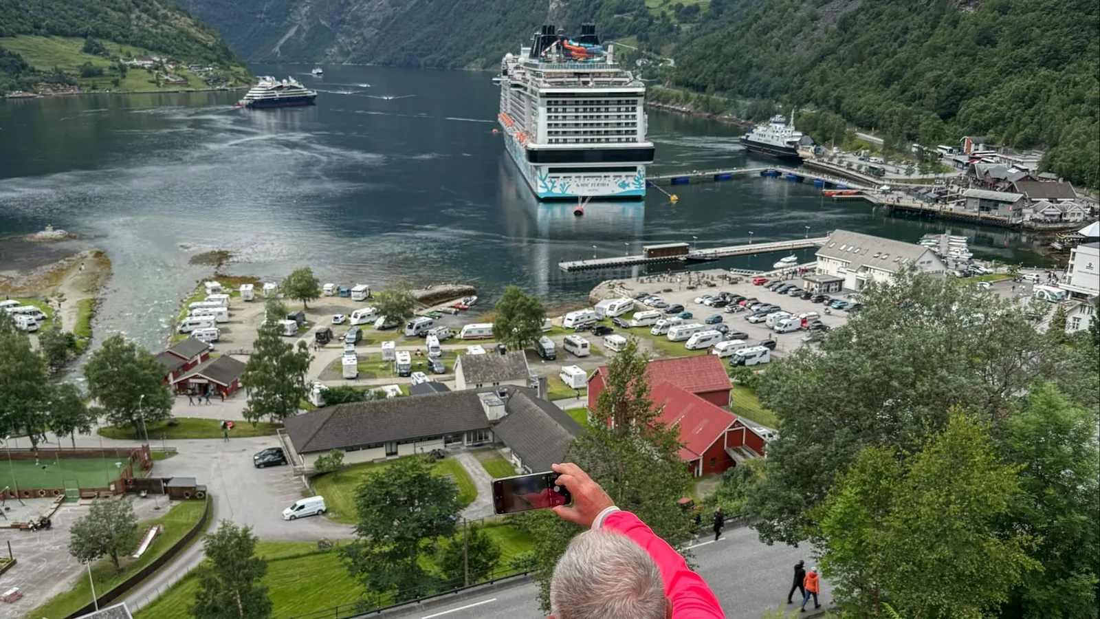 Crucero frente a hotel; la comparativa que desmonta uno de los grandes mitos de los viajes